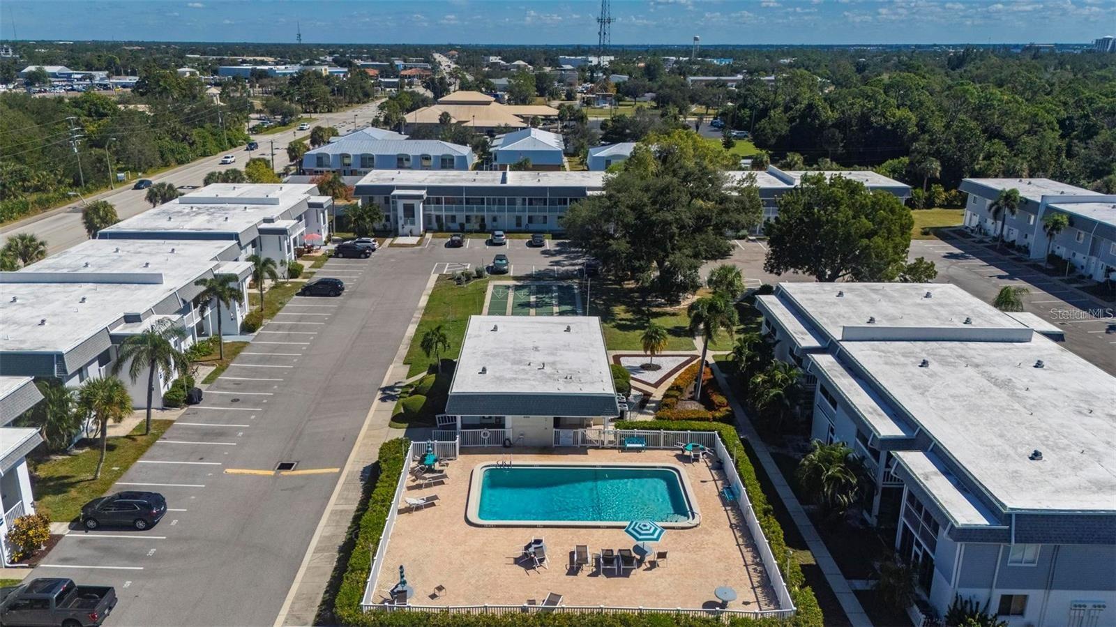 22375 EDGEWATER DR #123, PORT CHARLOTTE, FL, 33980