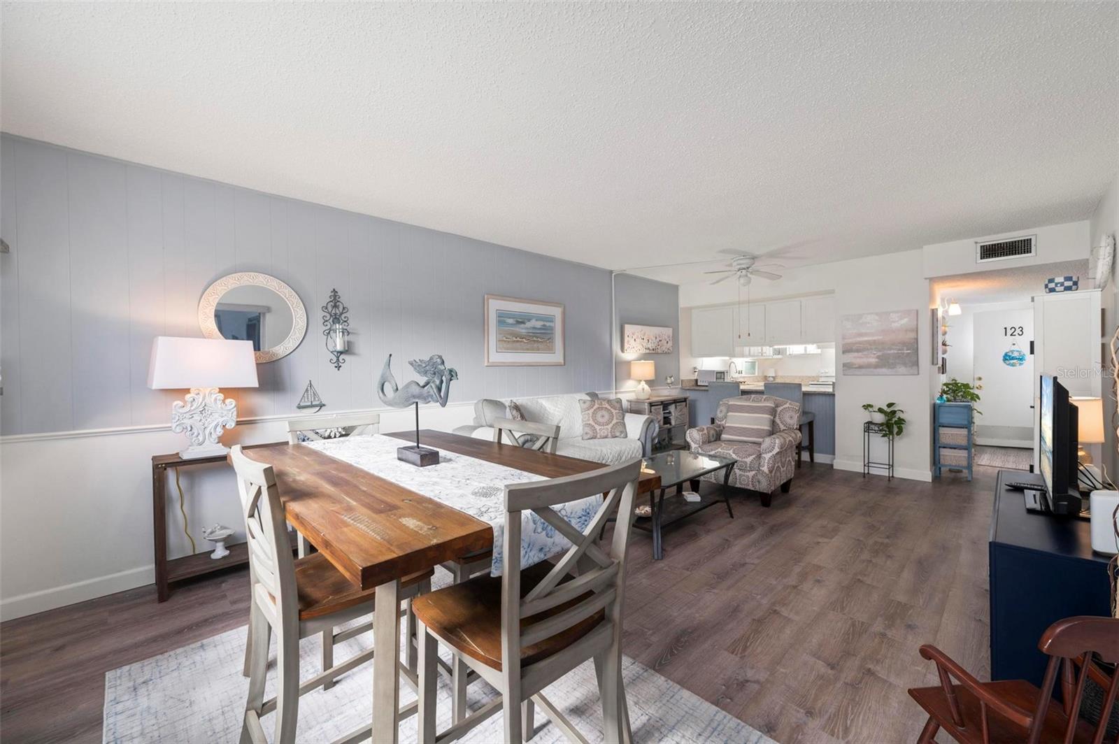 22375 EDGEWATER DR #123, PORT CHARLOTTE, FL, 33980