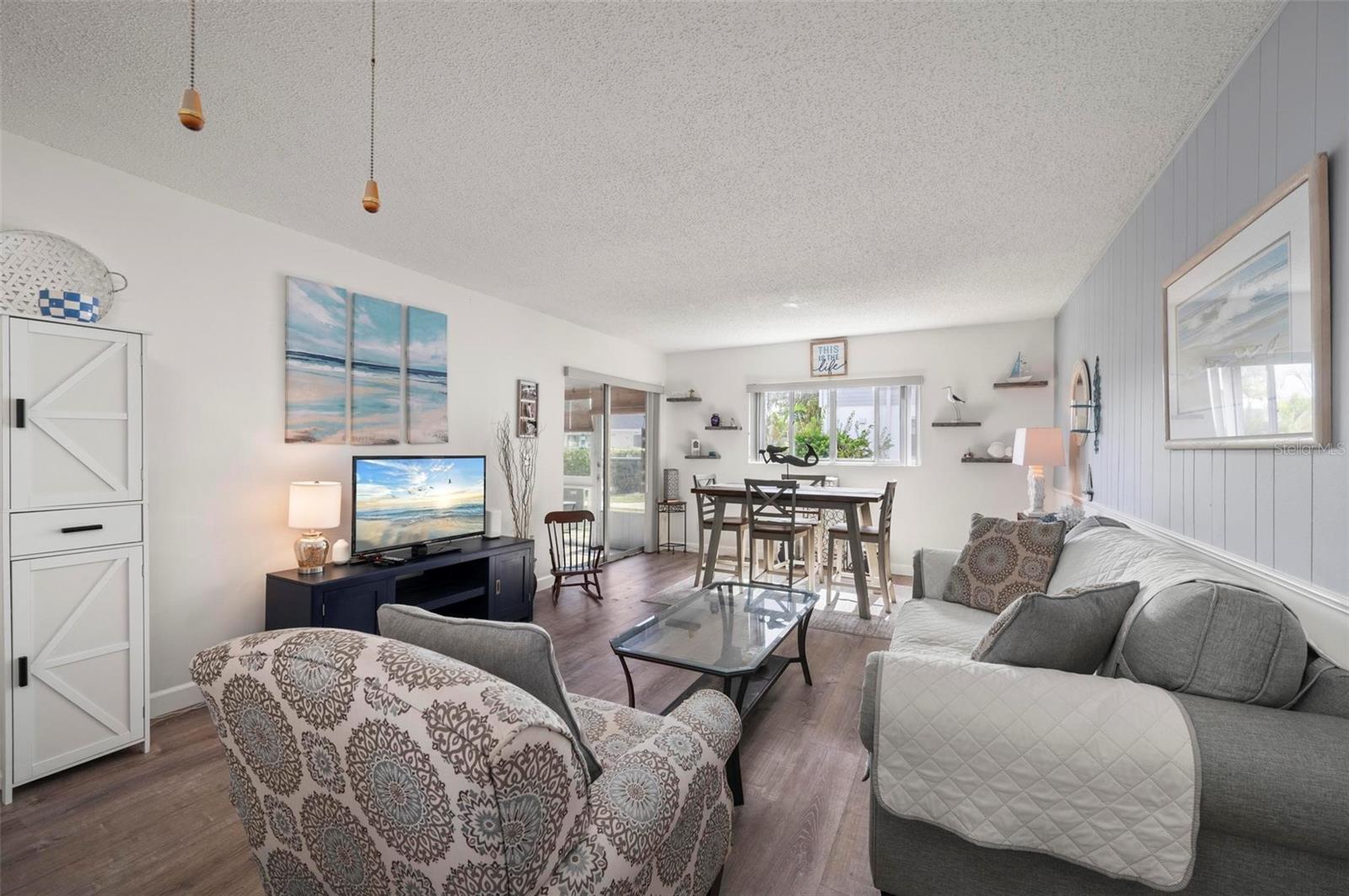 22375 EDGEWATER DR #123, PORT CHARLOTTE, FL, 33980