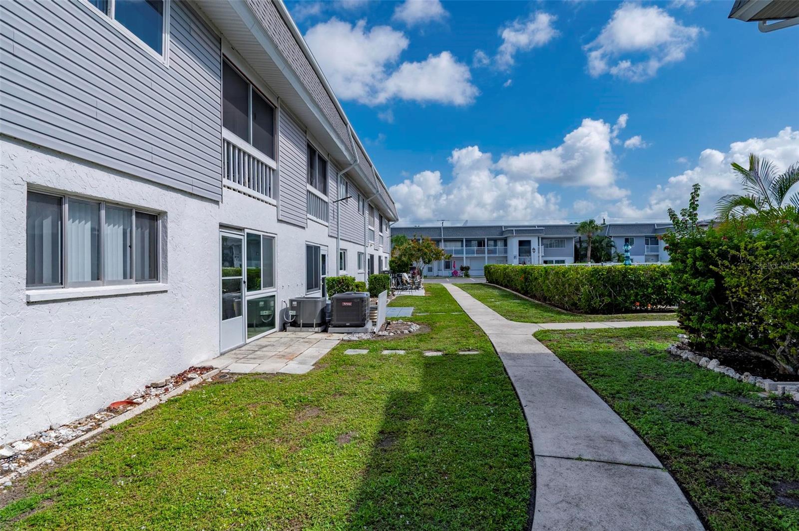22375 EDGEWATER DR #123, PORT CHARLOTTE, FL, 33980