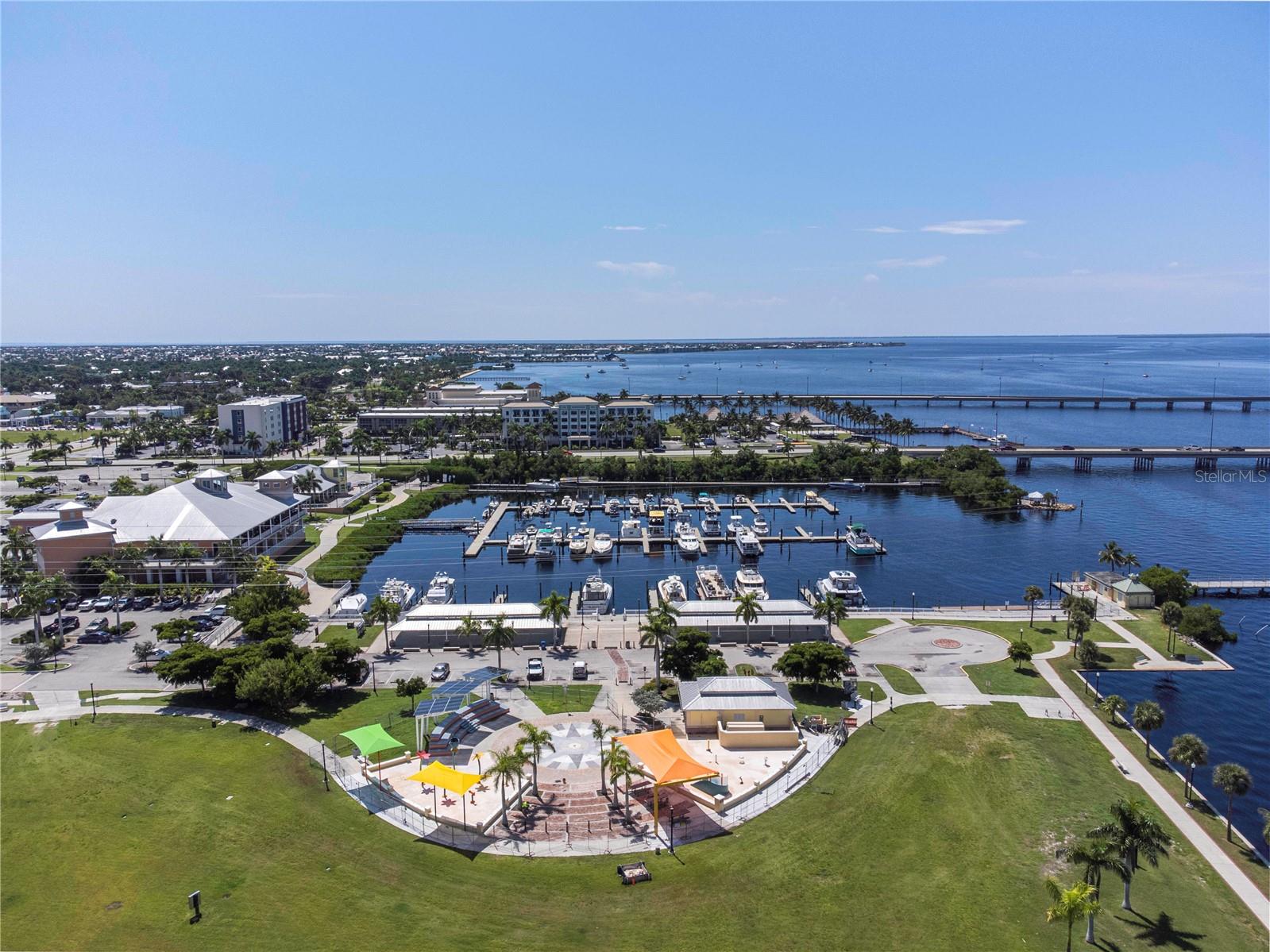 22375 EDGEWATER DR #123, PORT CHARLOTTE, FL, 33980