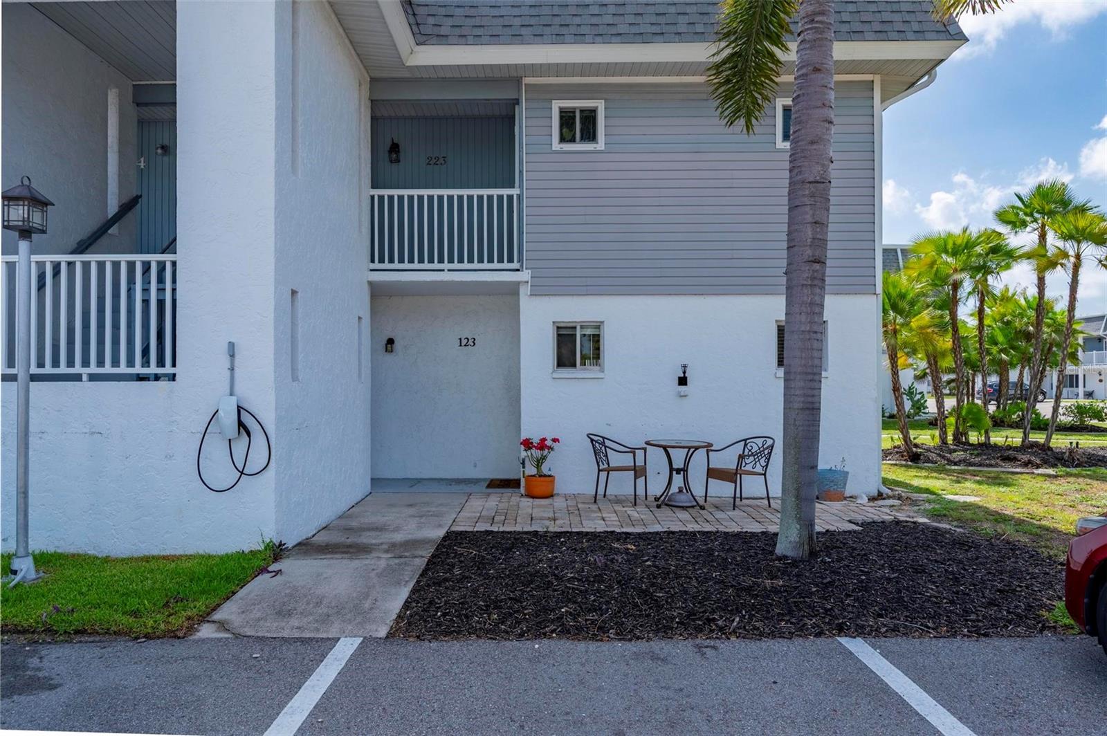 22375 EDGEWATER DR #123, PORT CHARLOTTE, FL, 33980