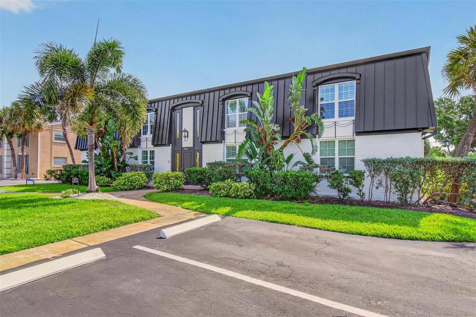 1065 EDEN ISLE BLVD NE #2, ST PETERSBURG, FL, 33704