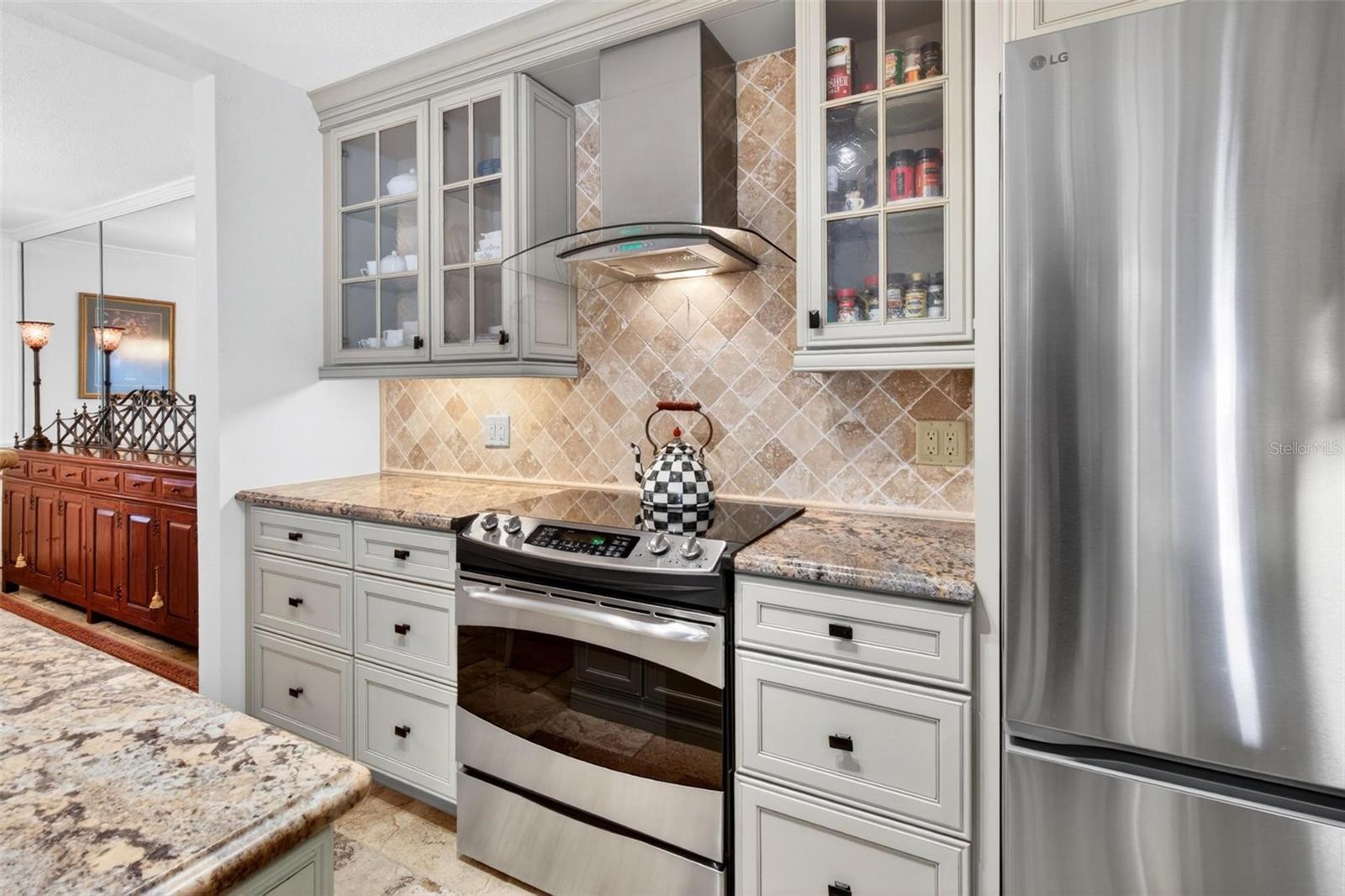 1065 EDEN ISLE BLVD NE #2, ST PETERSBURG, FL, 33704