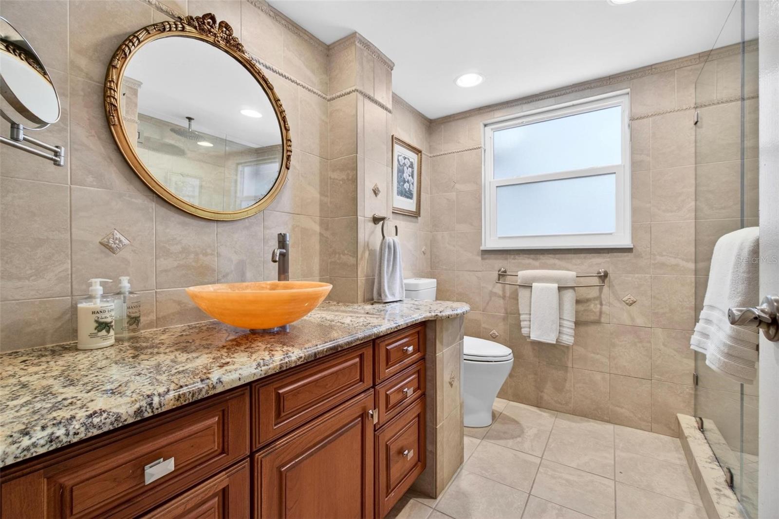 1065 EDEN ISLE BLVD NE #2, ST PETERSBURG, FL, 33704