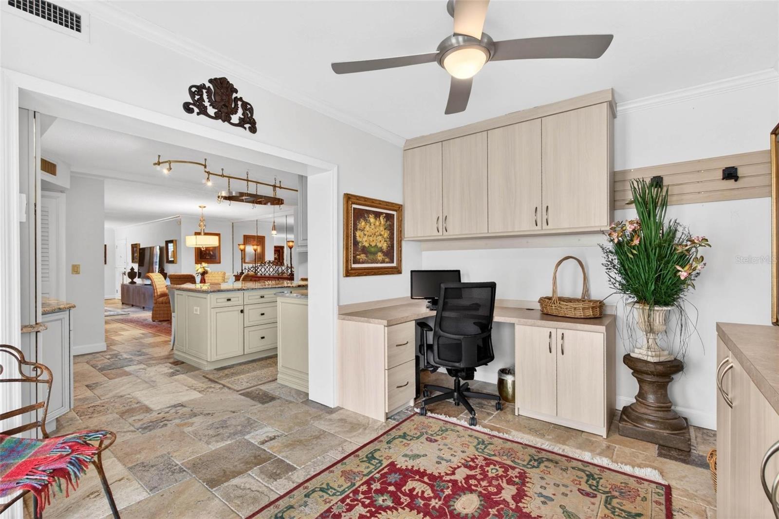 1065 EDEN ISLE BLVD NE #2, ST PETERSBURG, FL, 33704
