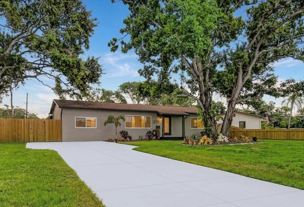 2335 MURILLA WAY S, ST PETERSBURG, FL, 33712