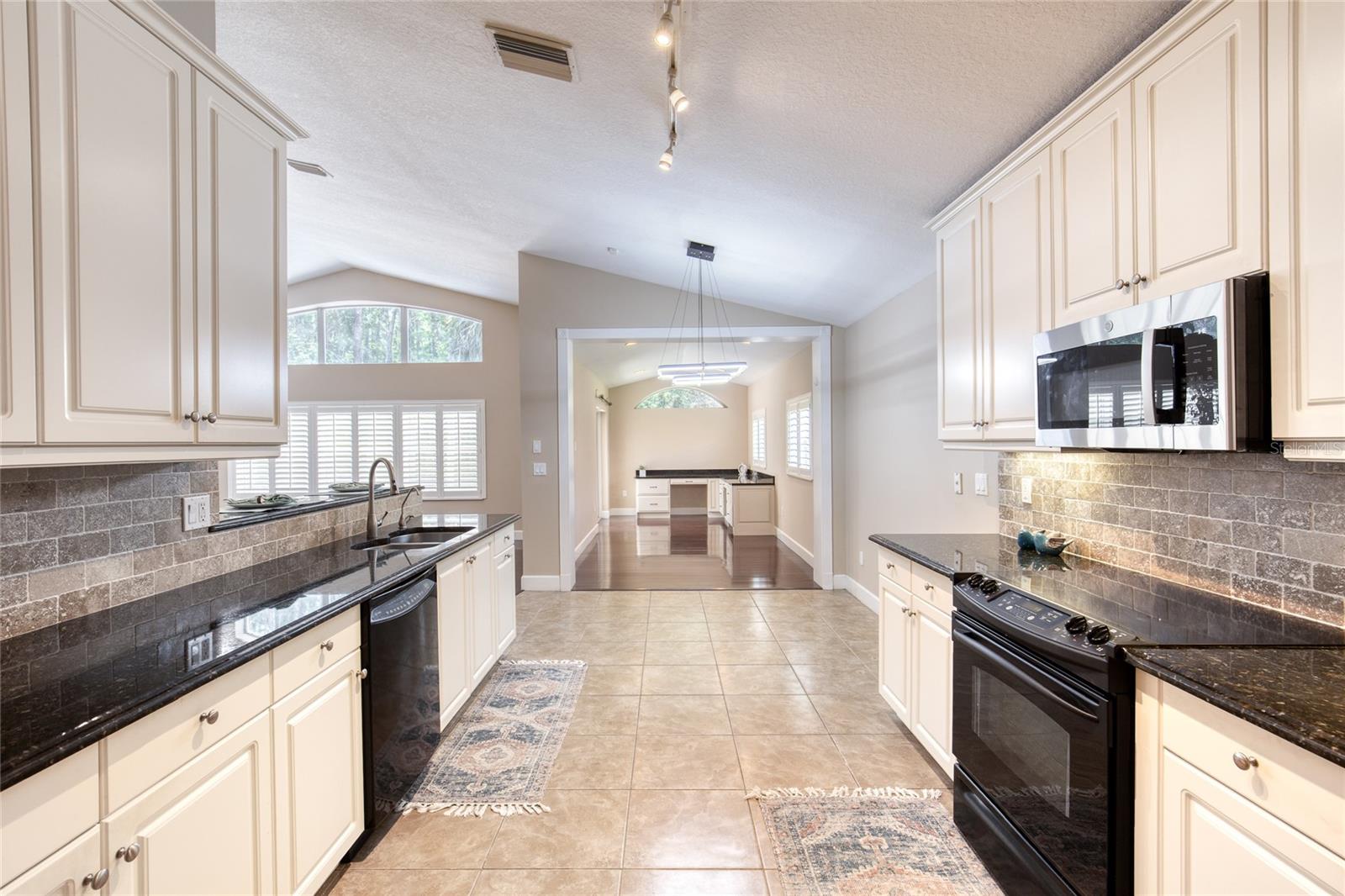 1223 CROWN POINTE LN, ORMOND BEACH, FL, 32174