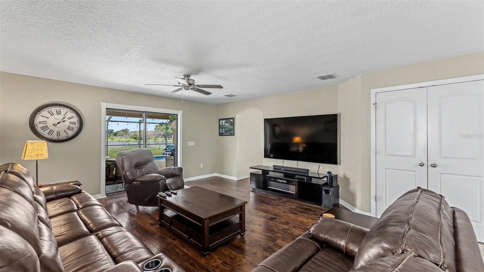 2121 GENEVA DR, LAKELAND, FL, 33805