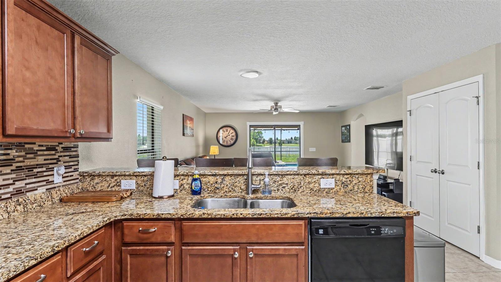 2121 GENEVA DR, LAKELAND, FL, 33805