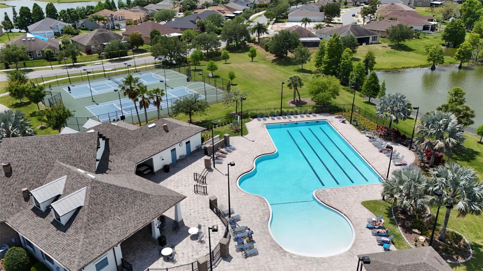 2121 GENEVA DR, LAKELAND, FL, 33805