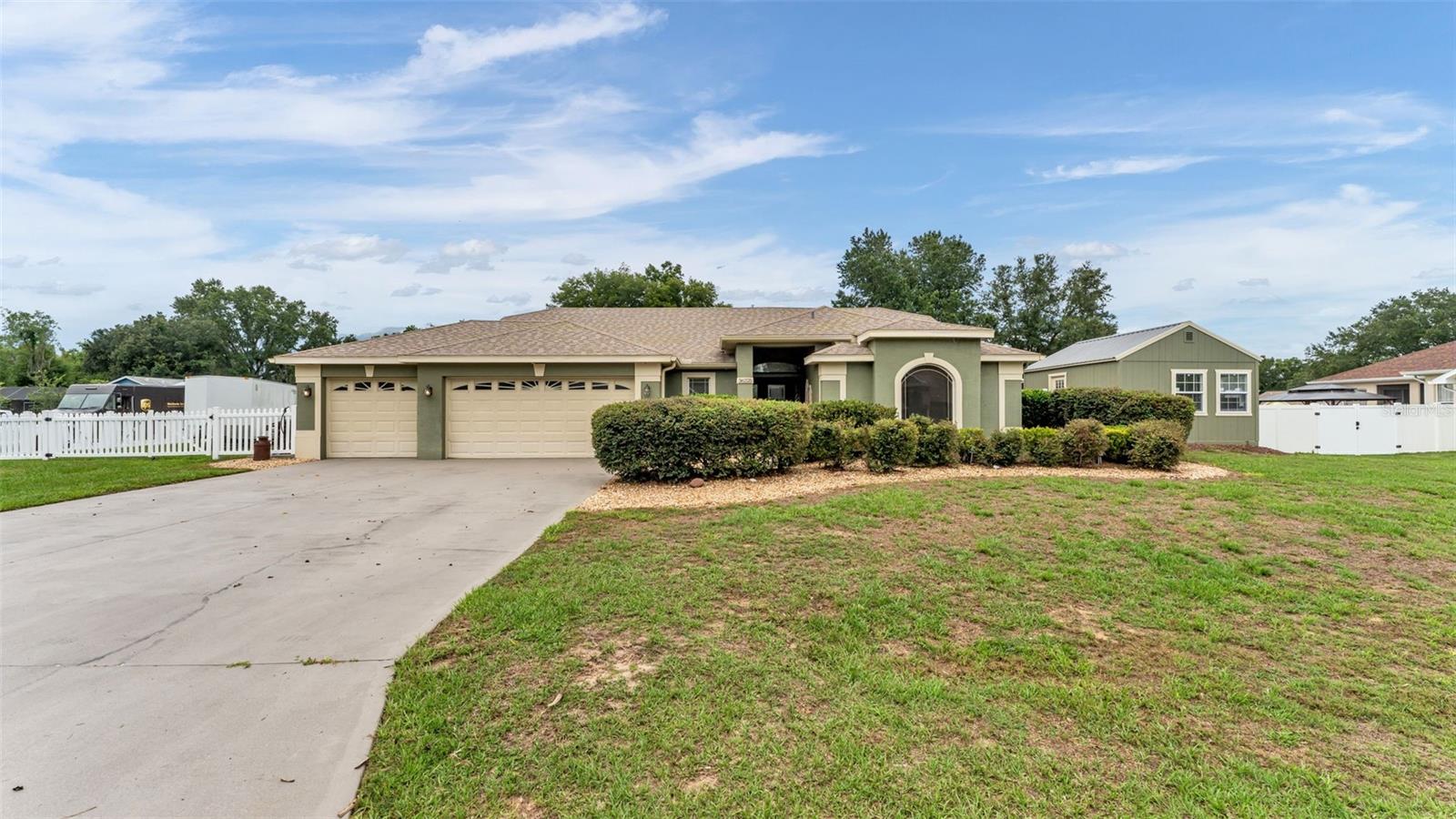 36225 OAK KNOLL LOOP, DADE CITY, FL, 33525