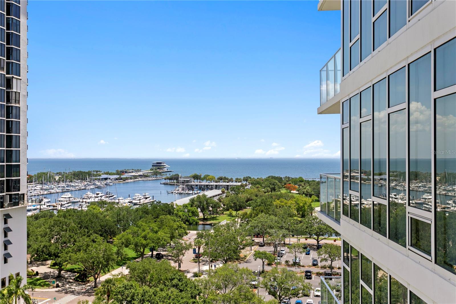 175 1ST ST S #1101, ST PETERSBURG, FL, 33701
