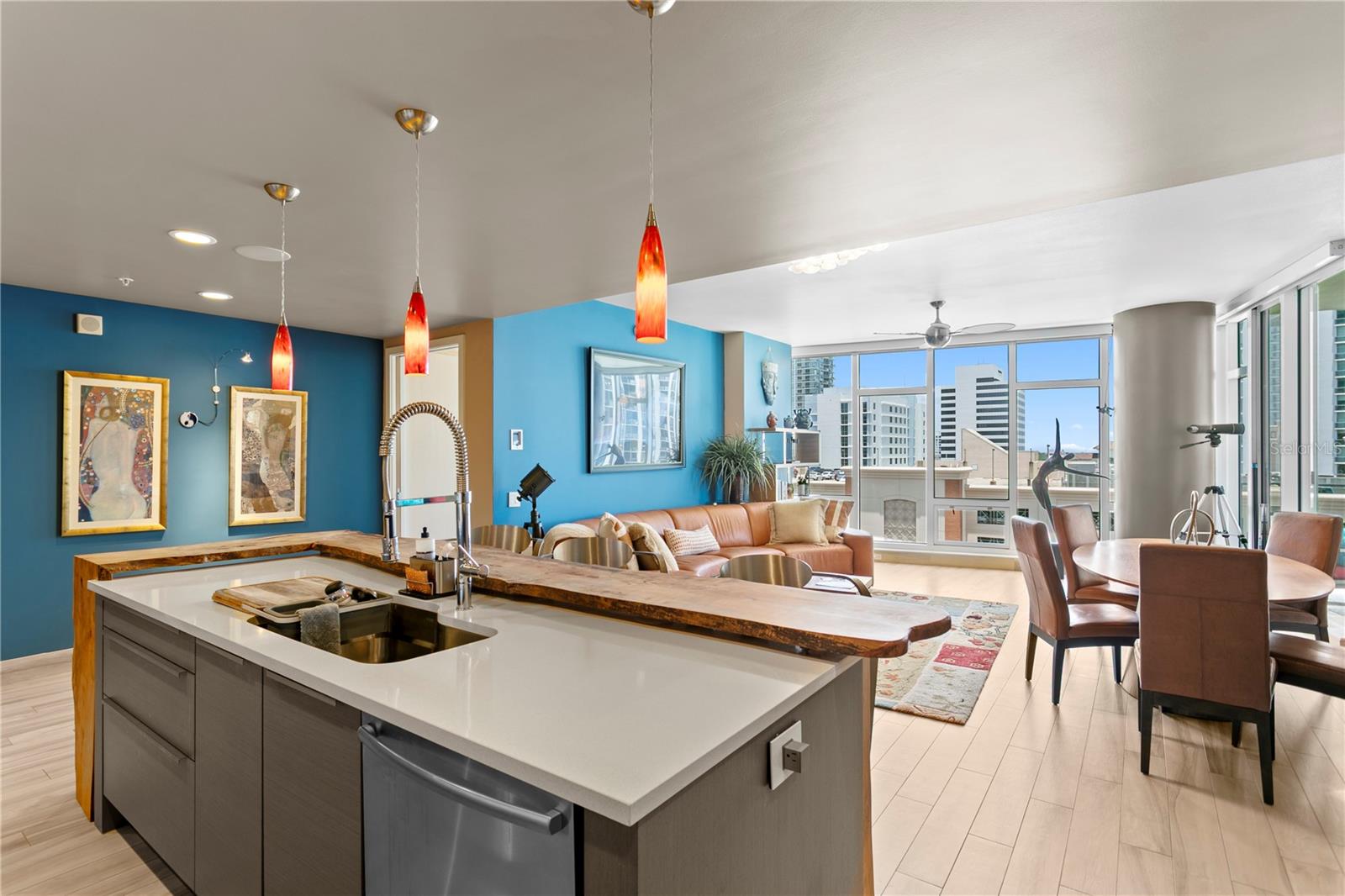 175 1ST ST S #1101, ST PETERSBURG, FL, 33701