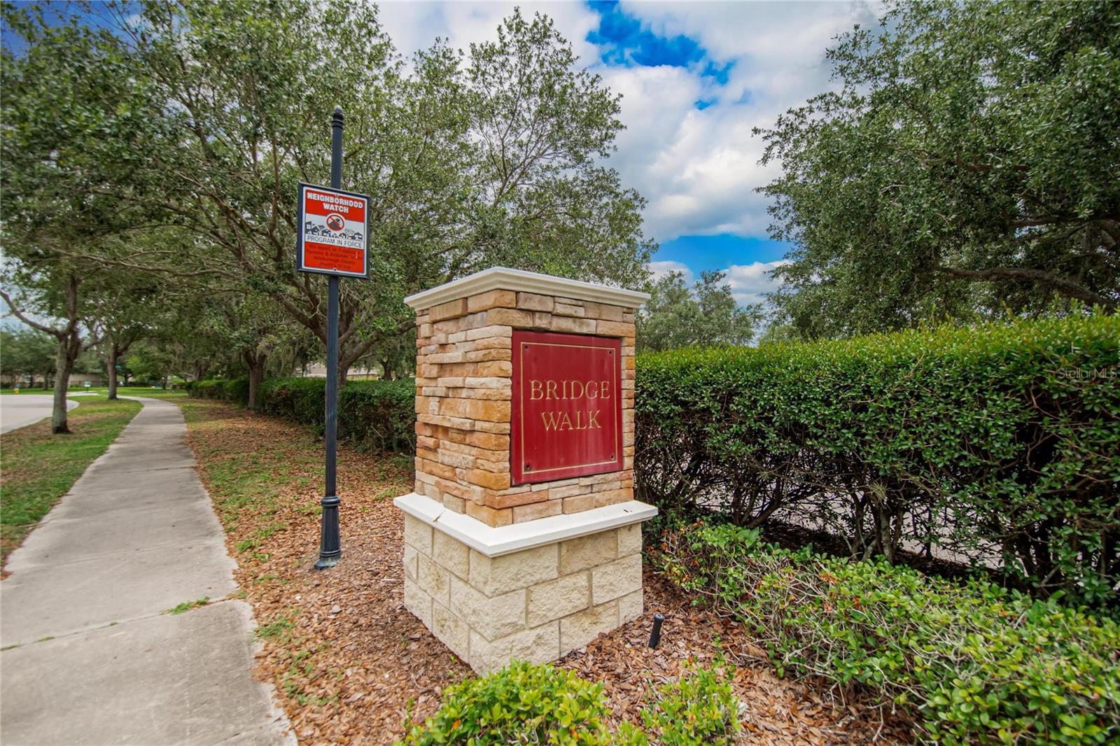 16525 BRIDGEWALK DR, LITHIA, FL, 33547
