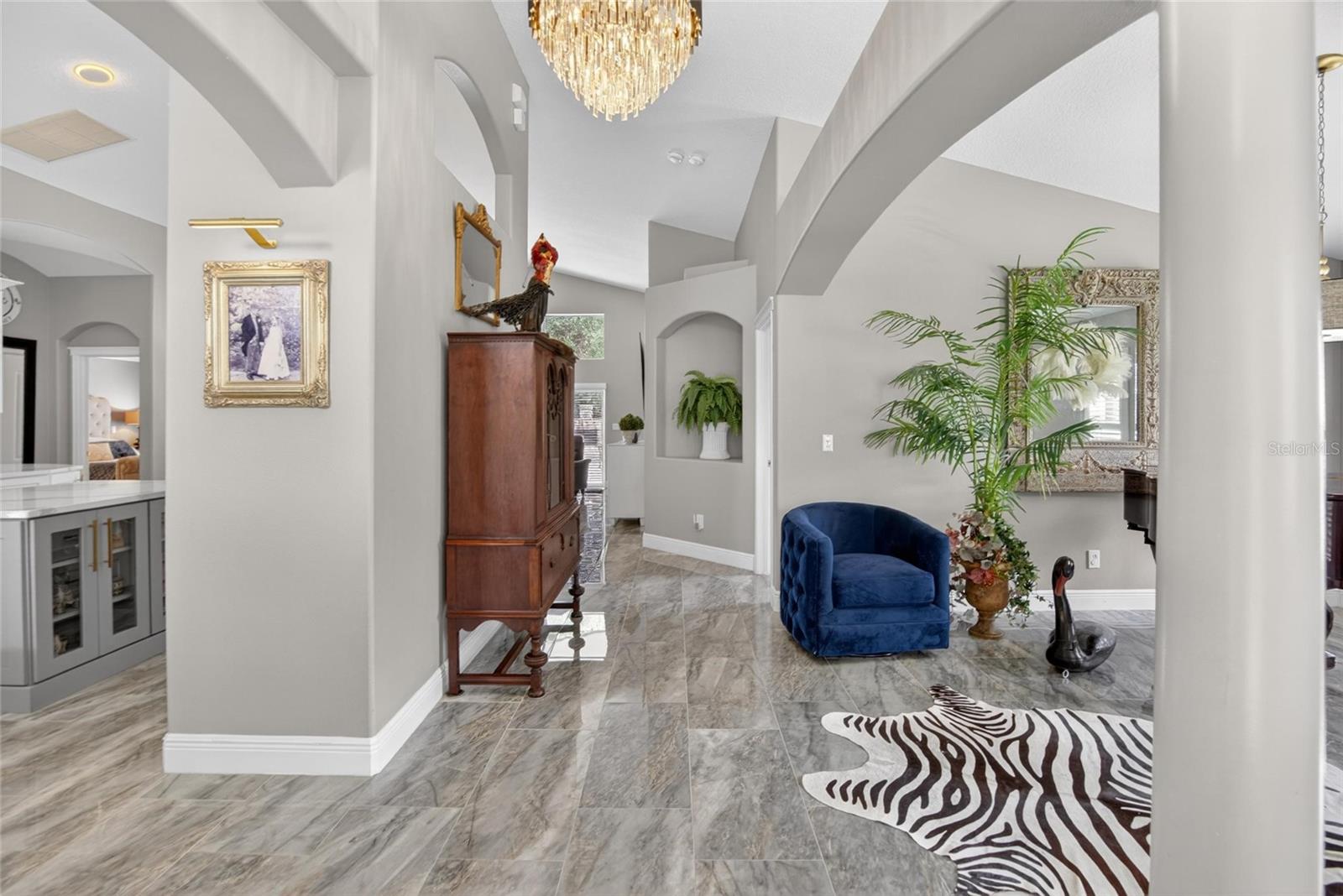 16525 BRIDGEWALK DR, LITHIA, FL, 33547