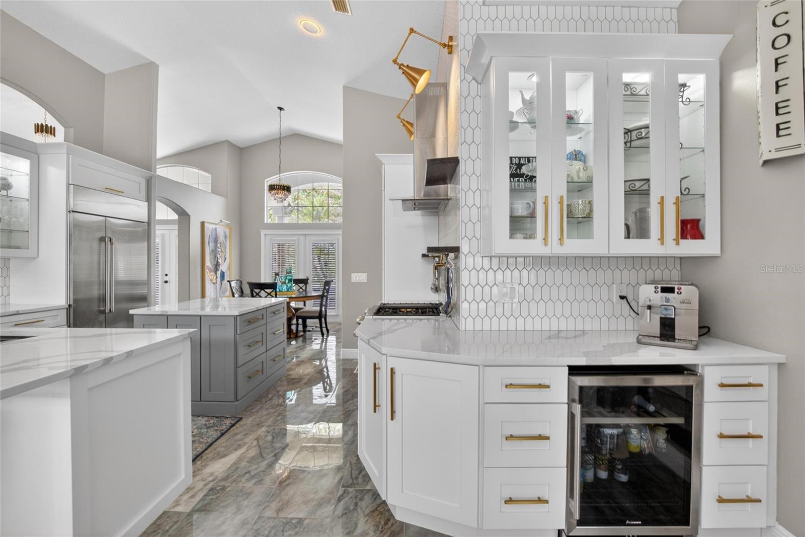 16525 BRIDGEWALK DR, LITHIA, FL, 33547