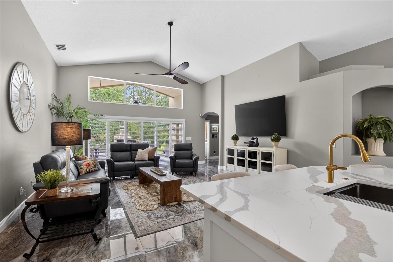 16525 BRIDGEWALK DR, LITHIA, FL, 33547
