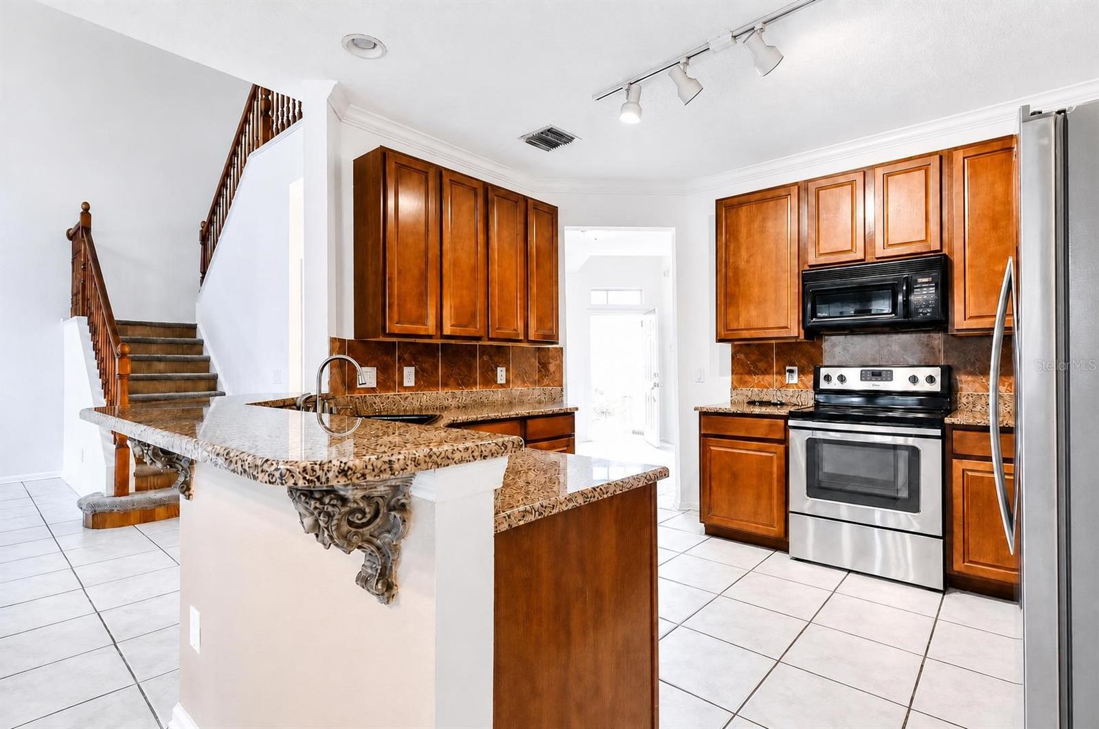 7404 GREEN TREE DR #123, ORLANDO, FL, 32819