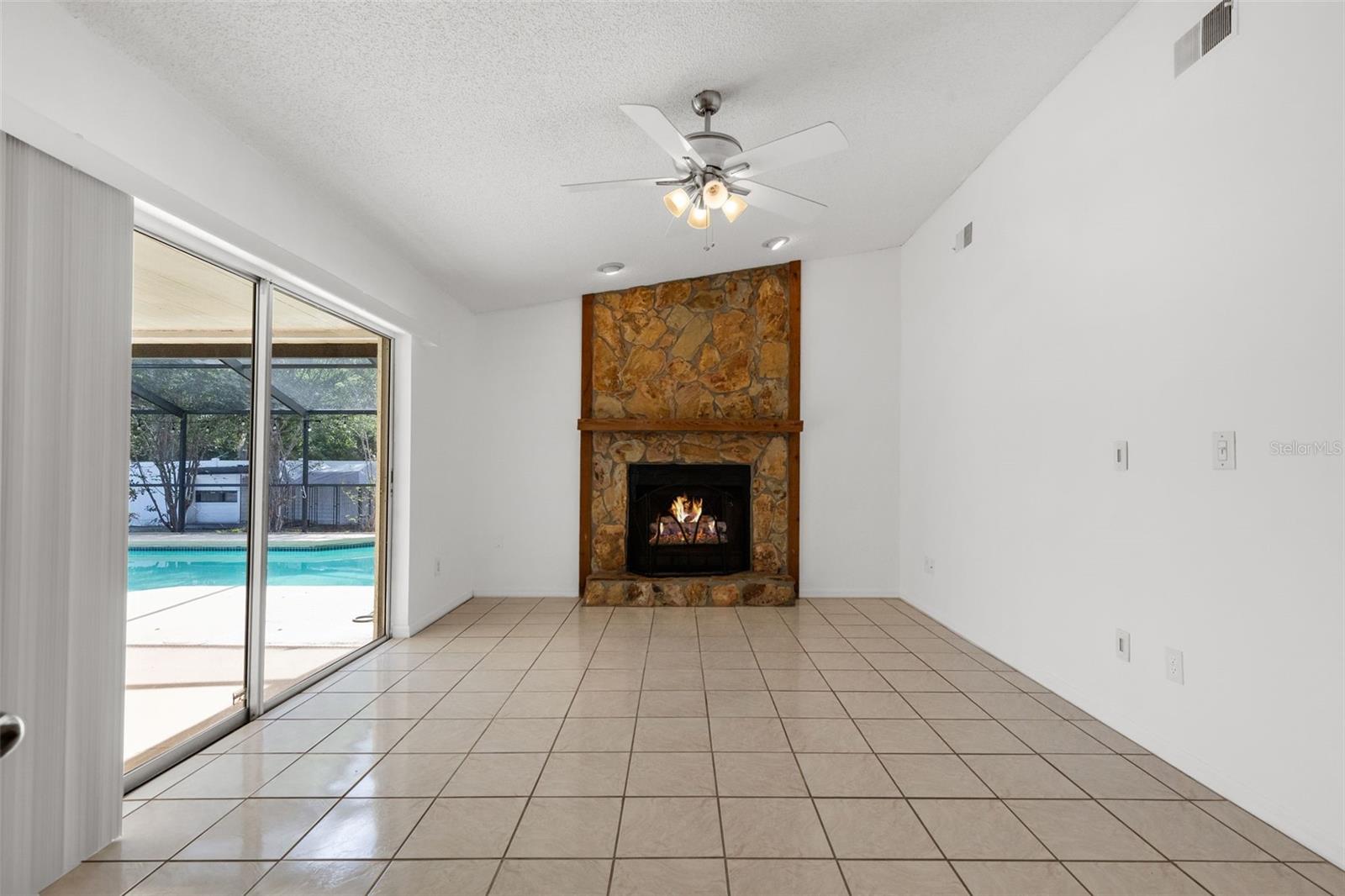 1358 FOXBORO DR, BRANDON, FL, 33511