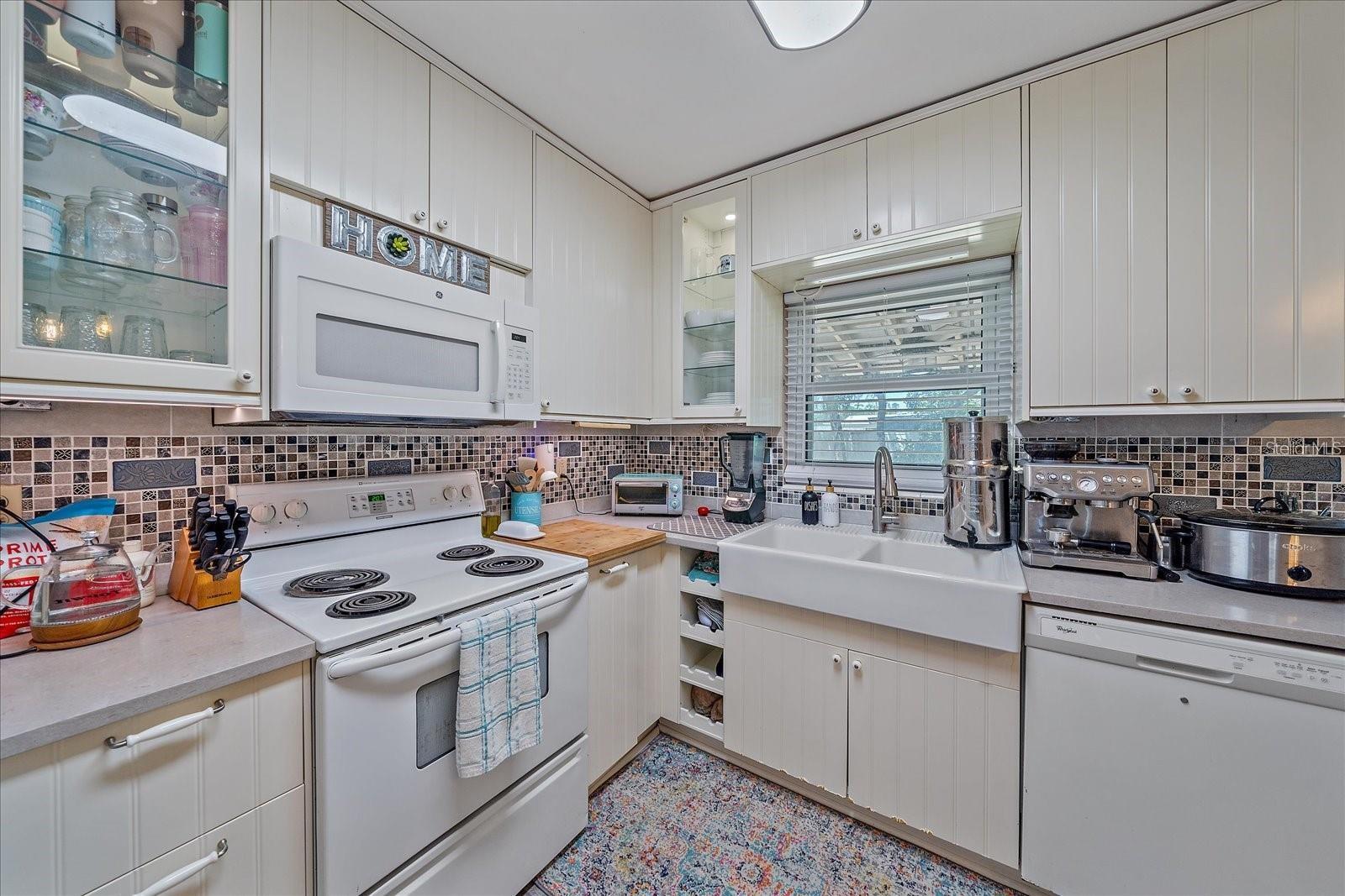 3281 8TH ST, SARASOTA, FL, 34237
