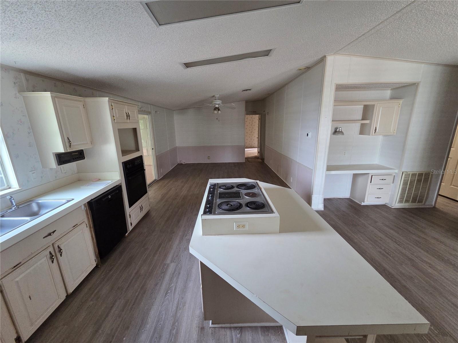 9236 DENMARSH DR, BROOKSVILLE, FL, 34613