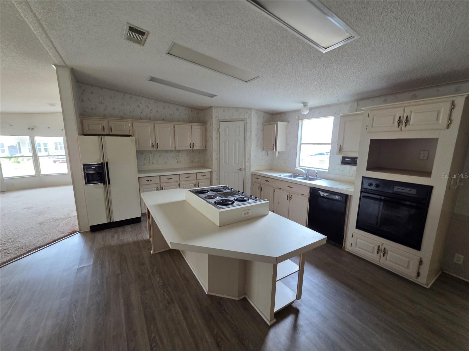 9236 DENMARSH DR, BROOKSVILLE, FL, 34613