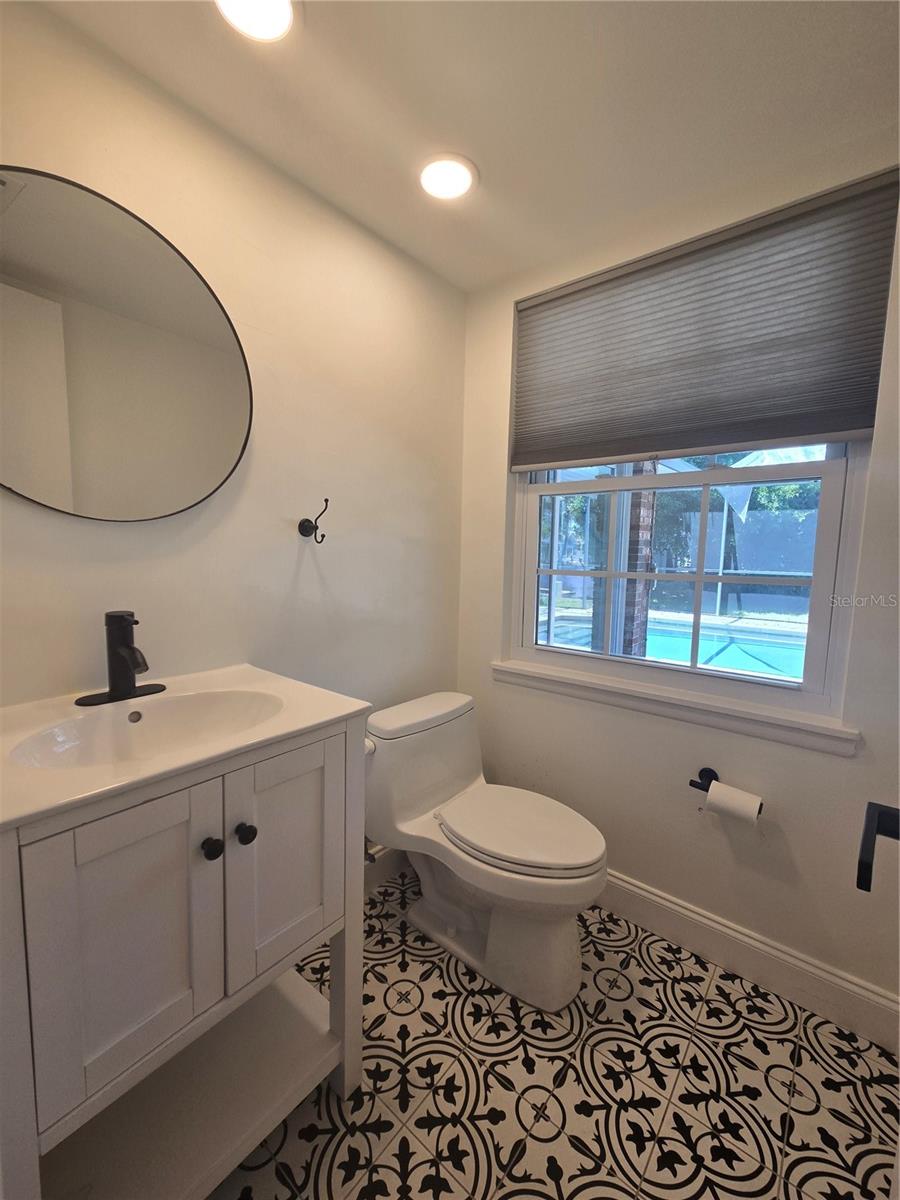 300 CYPRESS CREEK CIR, OLDSMAR, FL, 34677