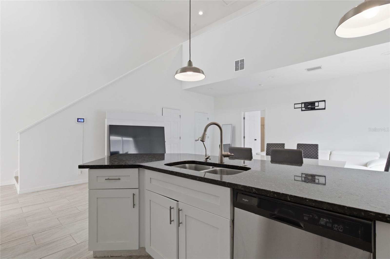 3702 WIGGINS LEAF ST, TAMPA, FL, 33619