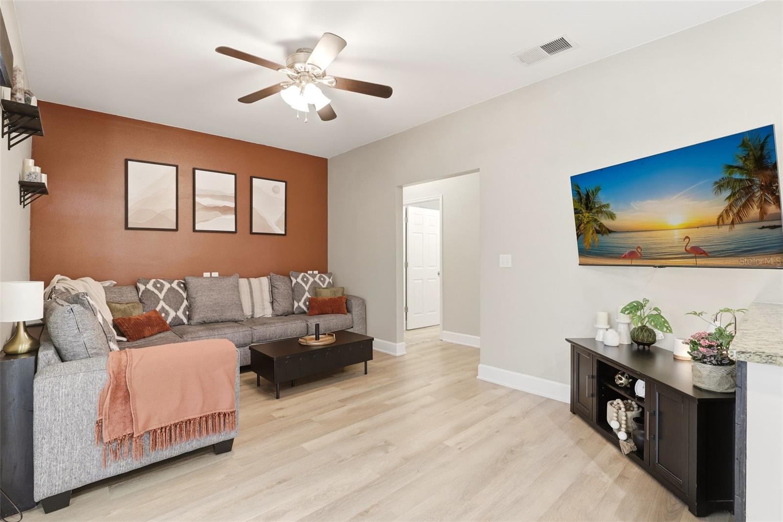 30603 TURNBERRY AVE, SORRENTO, FL, 32776