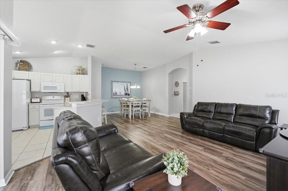 4661 HICKORY STREAM LN, MULBERRY, FL, 33860