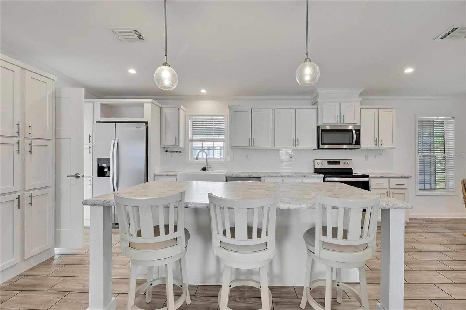 15515 BROOKRIDGE BLVD, BROOKSVILLE, FL, 34613