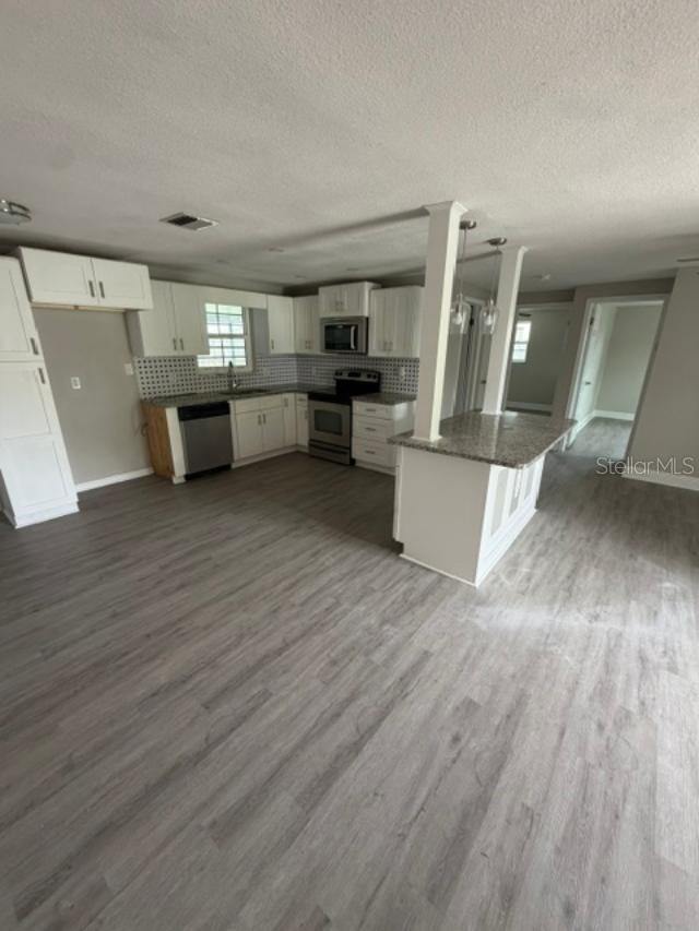1051 MAYBURY DR, HOLIDAY, FL, 34691