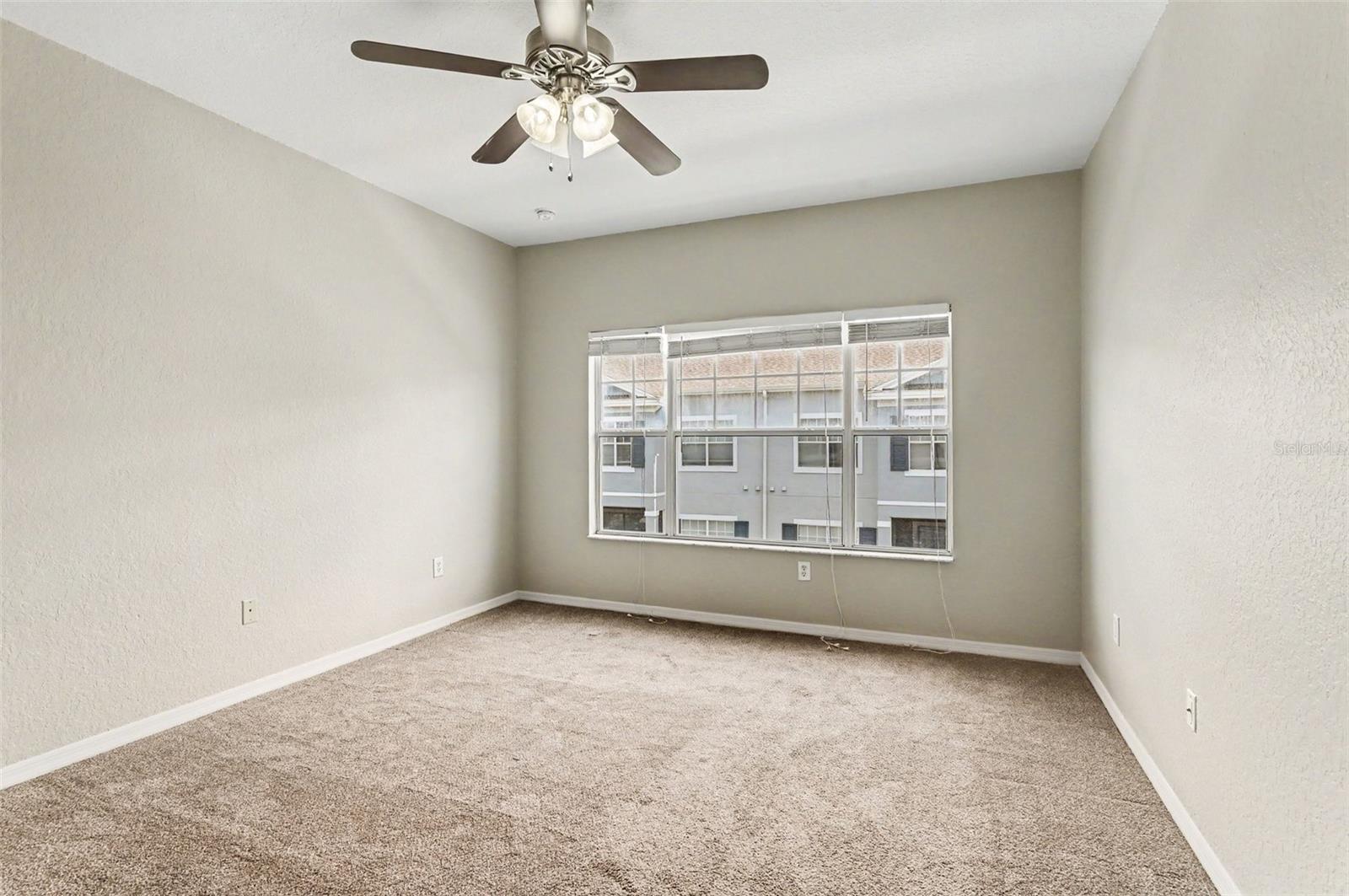 2586 GRAND CENTRAL PKWY #9, ORLANDO, FL, 32839