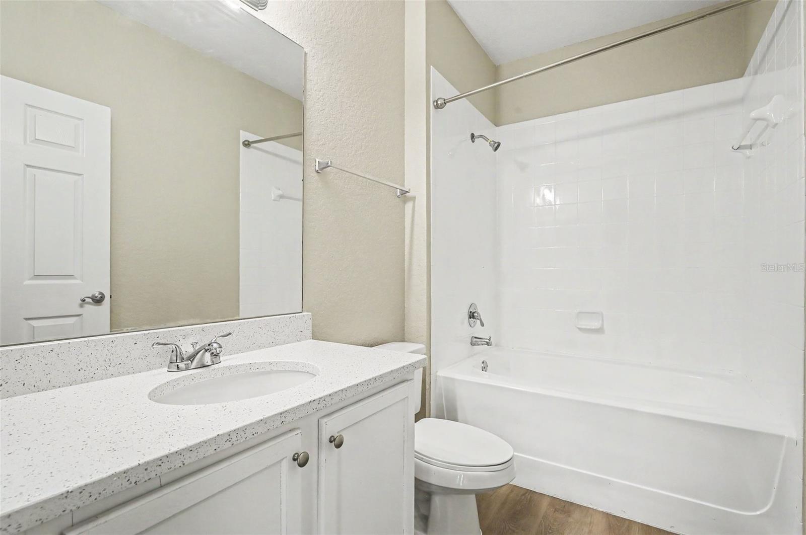2586 GRAND CENTRAL PKWY #9, ORLANDO, FL, 32839