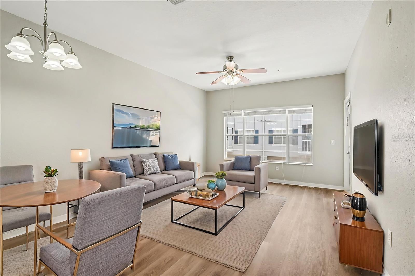 2586 GRAND CENTRAL PKWY #9, ORLANDO, FL, 32839
