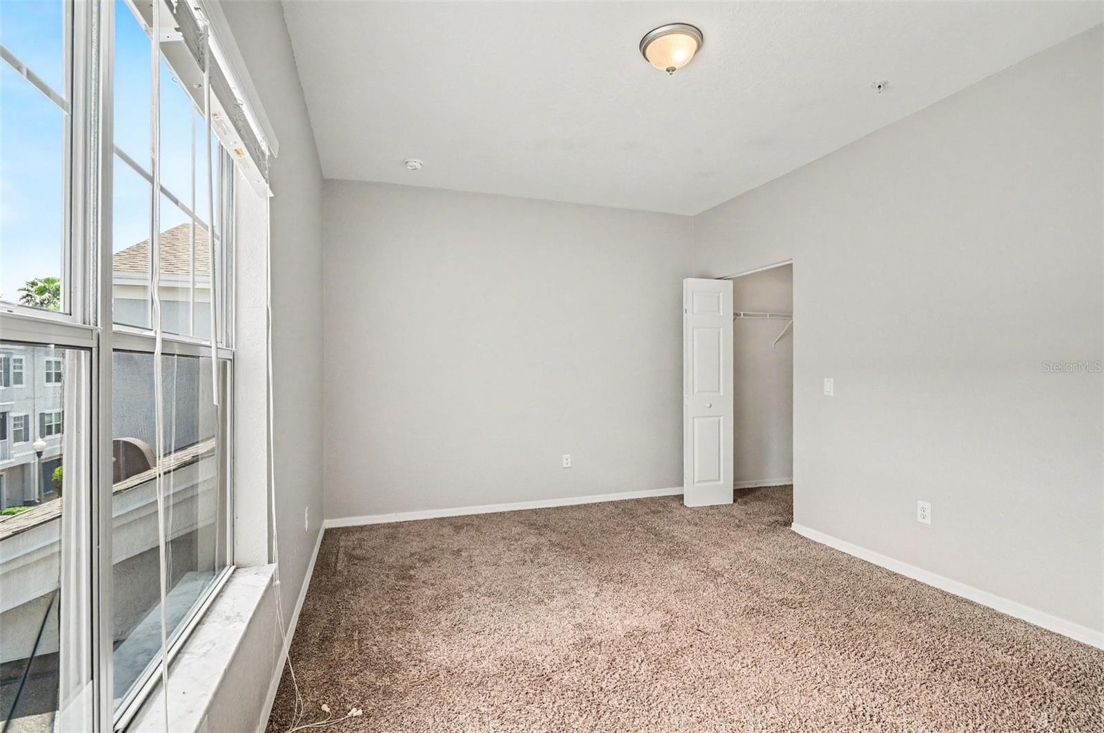 2586 GRAND CENTRAL PKWY #9, ORLANDO, FL, 32839