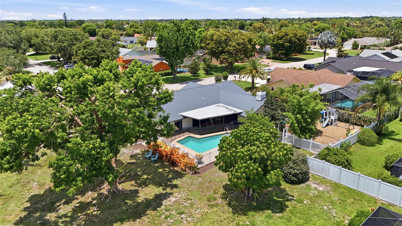 5837 TALLOWOOD CIR, FORT MYERS, FL, 33919