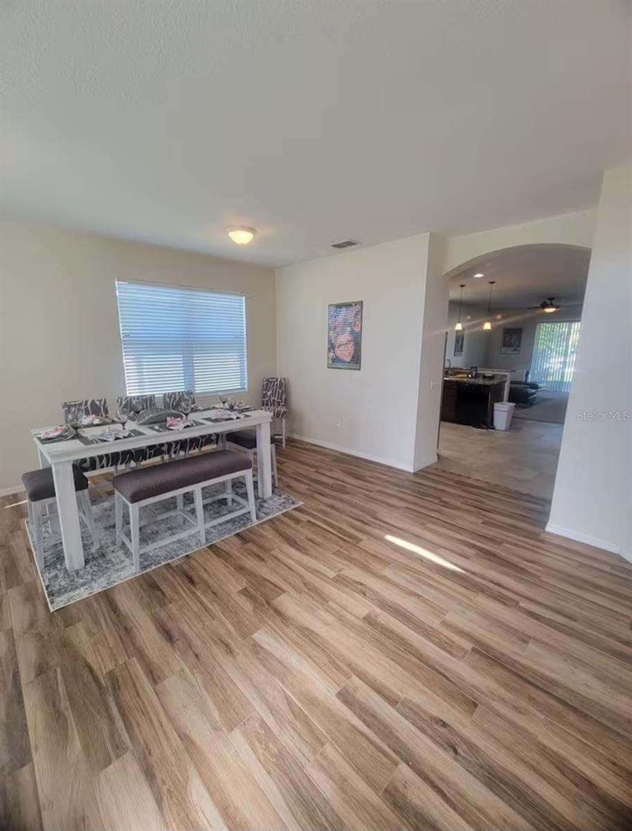 811 KRENSON WOODS LN, LAKELAND, FL, 33813