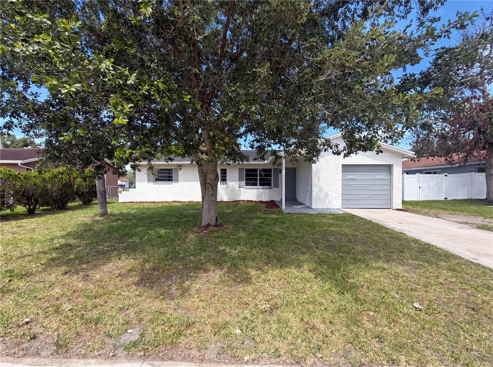 1114 N FORREST AVE, KISSIMMEE, FL, 34741
