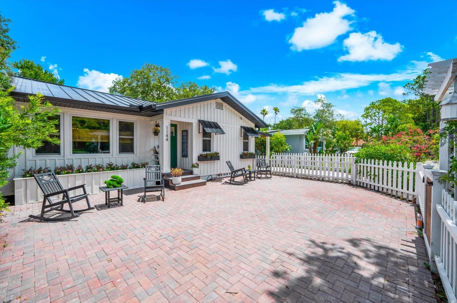 1144 CHARLES ST, CLEARWATER, FL, 33755
