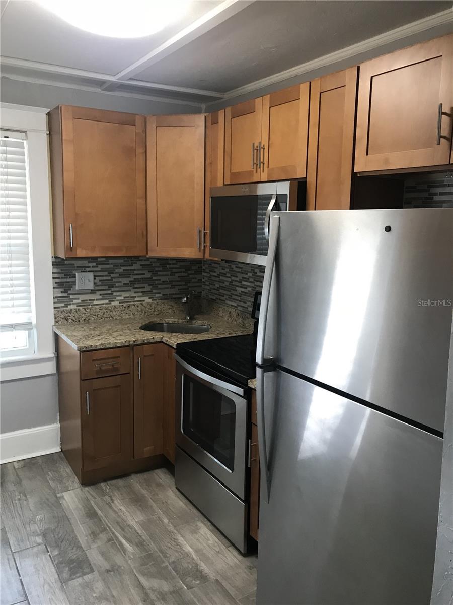 1952 MORRILL ST #B, SARASOTA, FL, 34236