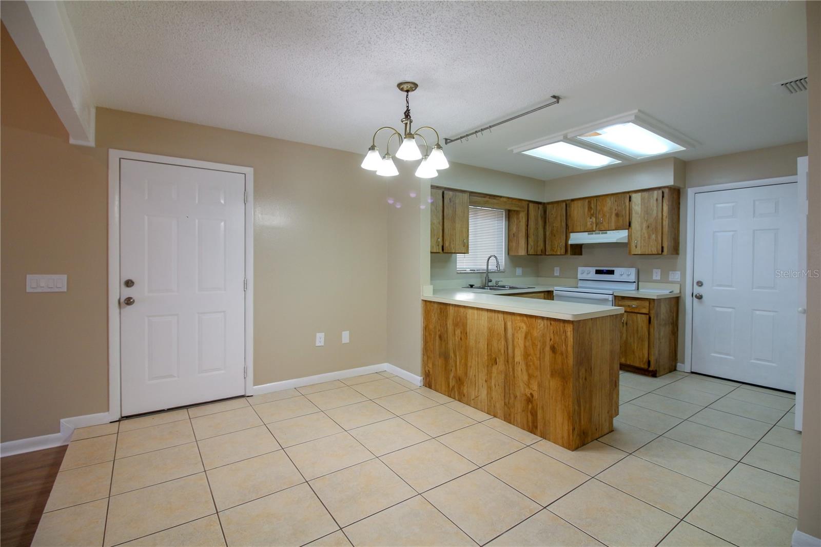 1545 KING AVE, LAKELAND, FL, 33803
