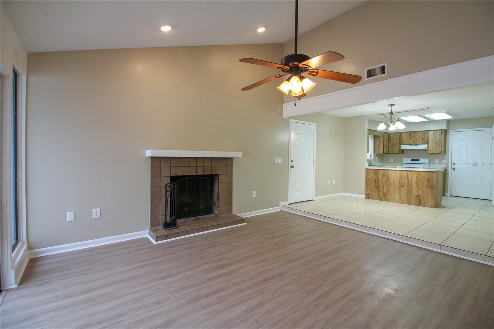 1545 KING AVE, LAKELAND, FL, 33803