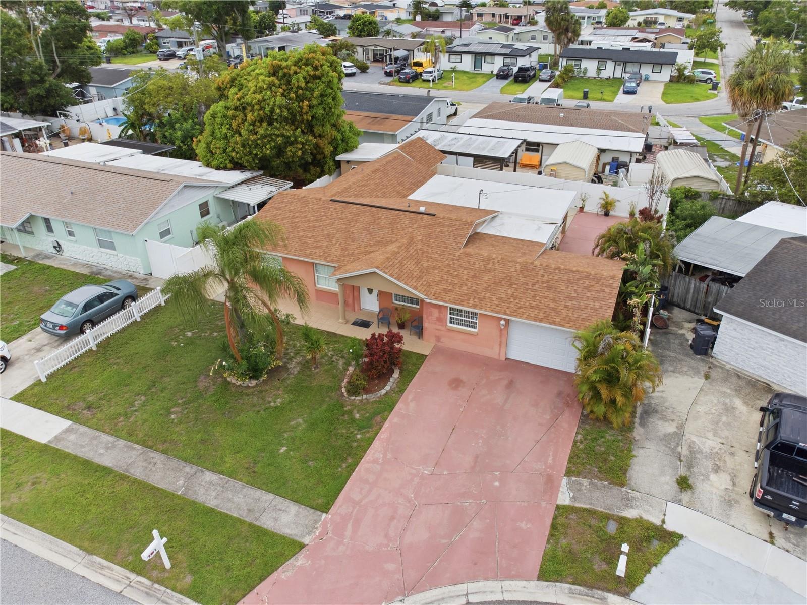 4914 HOLIDAY DR, TAMPA, FL, 33615