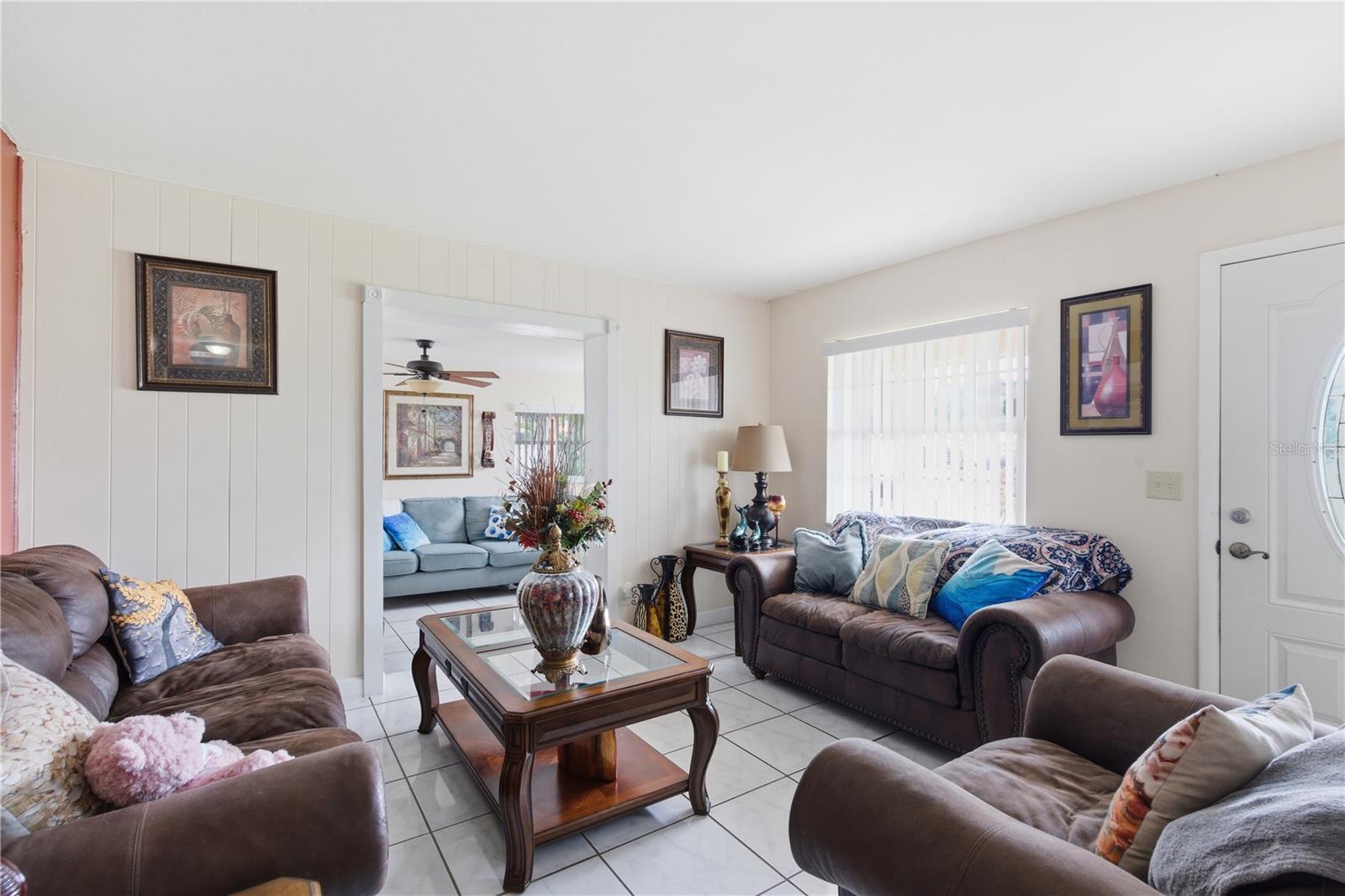 4914 HOLIDAY DR, TAMPA, FL, 33615