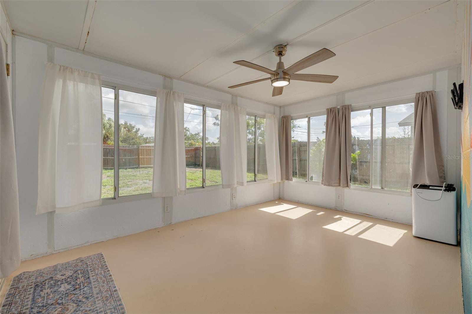 5621 16TH AVE N, ST PETERSBURG, FL, 33710