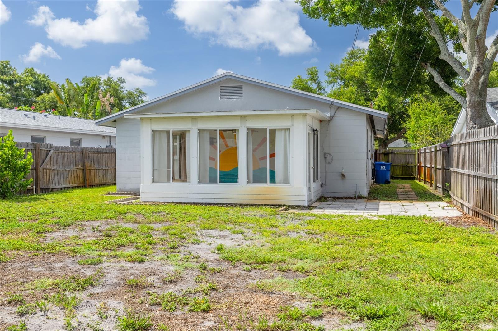 5621 16TH AVE N, ST PETERSBURG, FL, 33710
