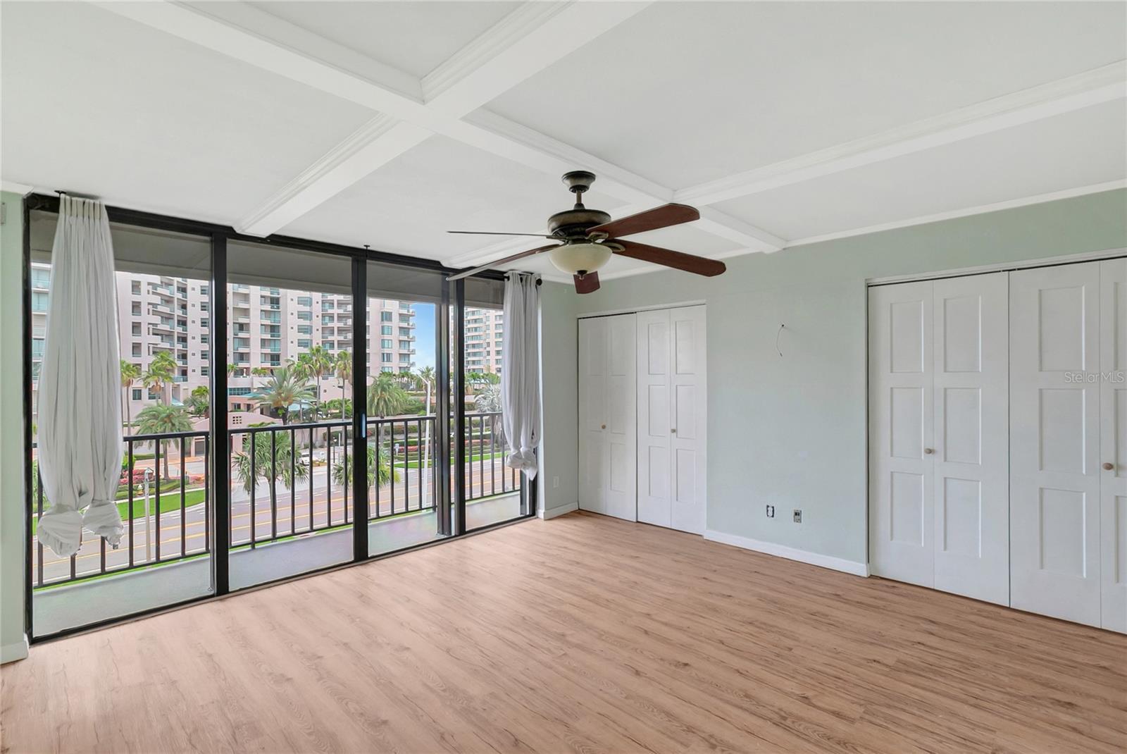 1581 GULF BLVD #302N, CLEARWATER BEACH, FL, 33767