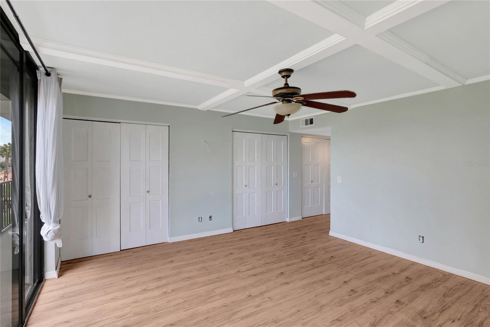 1581 GULF BLVD #302N, CLEARWATER BEACH, FL, 33767